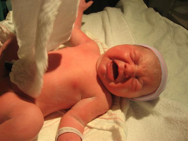 2007-10-16_Aria-Raine_Birth 027.jpg